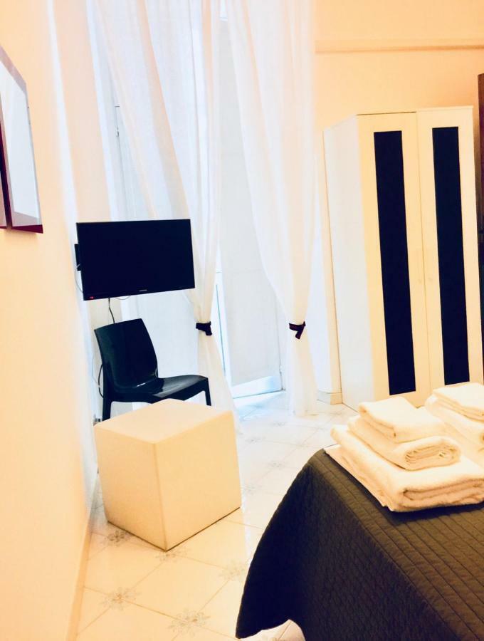 Dimora Dei Mercanti Salerno Kültér fotó